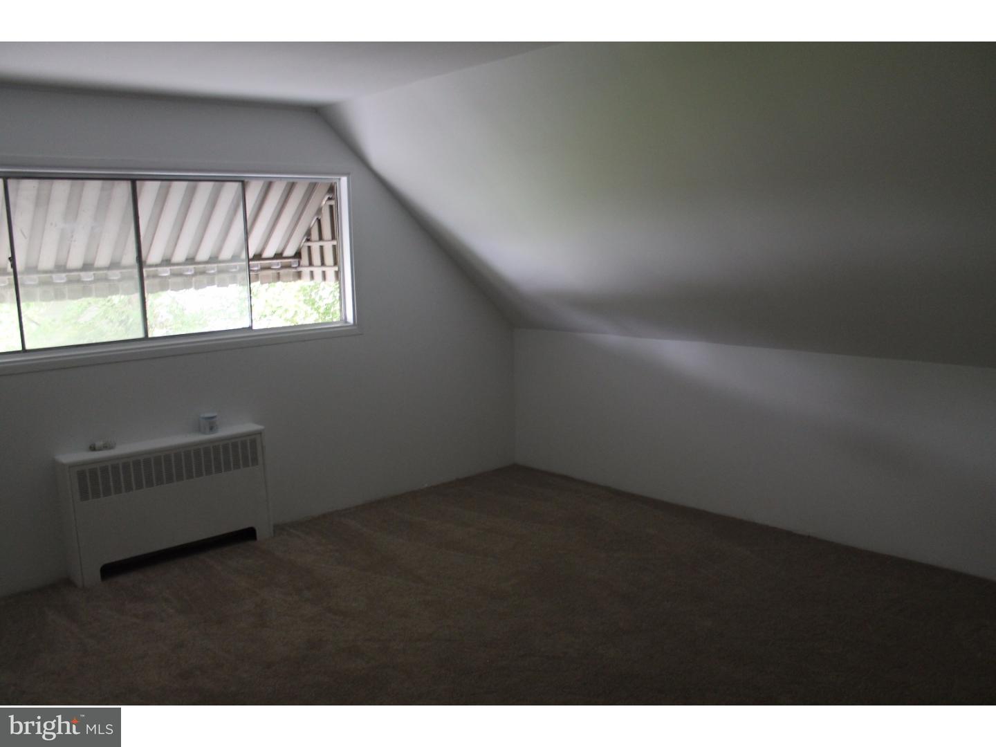 10 Hale Road Levittown, PA 19056 - Photo 15 of 24 Master Bedroom