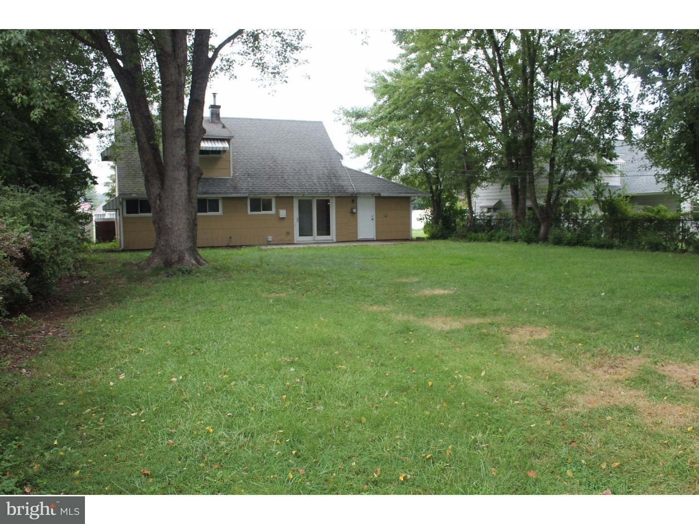 10 Hale Road Levittown, PA 19056 - Photo 23 of 24 Gallery Image 23