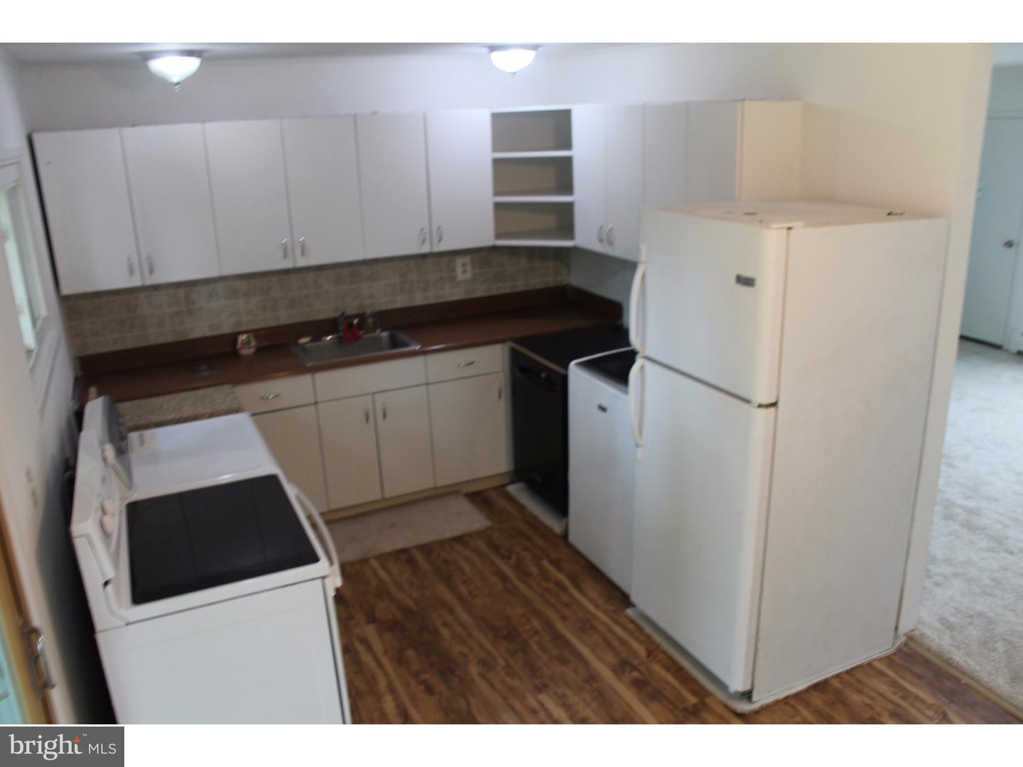 10 Hale Road Levittown, PA 19056 - Photo 6 of 24 Gallery Image 6