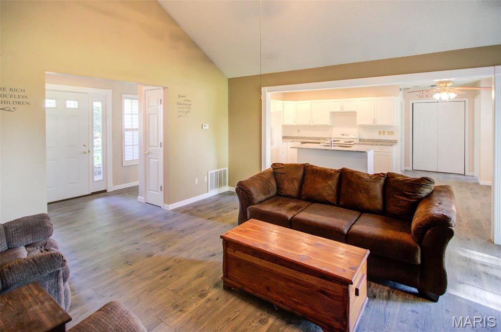 1301 Beaty Mound Road Jerseyville, IL 62052 - Photo 17 of 58