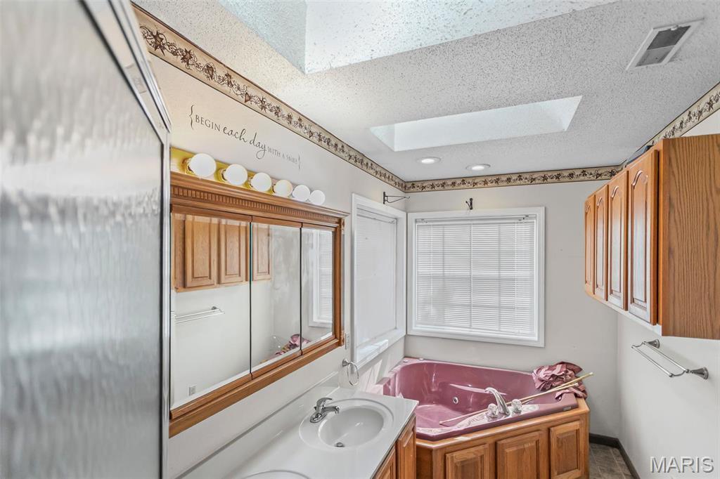 1301 Beaty Mound Road Jerseyville, IL 62052 - Photo 39 of 58