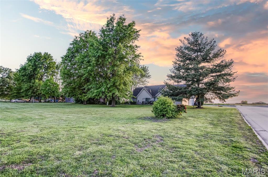 1301 Beaty Mound Road Jerseyville, IL 62052 - Photo 41 of 58