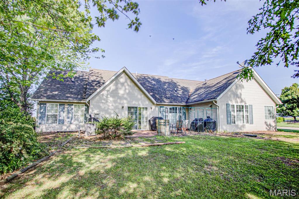 1301 Beaty Mound Road Jerseyville, IL 62052 - Photo 9 of 58