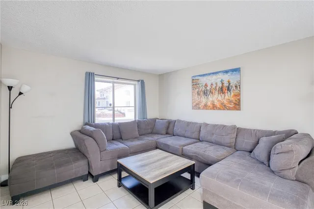 $305,000 | 3095 South Quantana Way, Laughlin, NV 89029