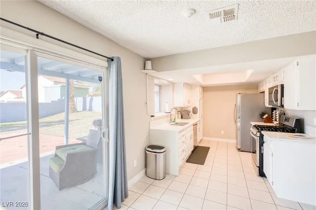 $305,000 | 3095 South Quantana Way, Laughlin, NV 89029