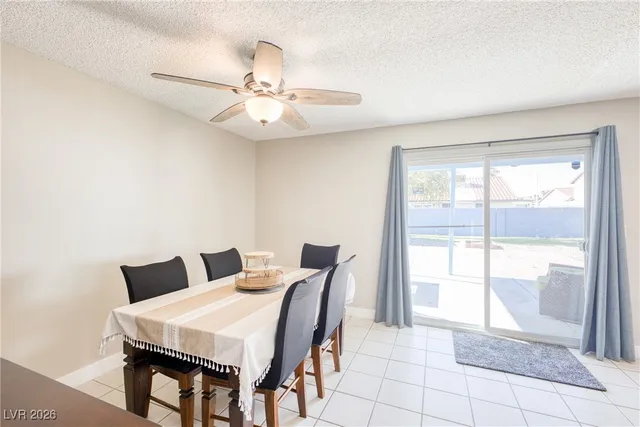 $305,000 | 3095 South Quantana Way, Laughlin, NV 89029