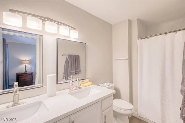 $305,000 | 3095 South Quantana Way, Laughlin, NV 89029