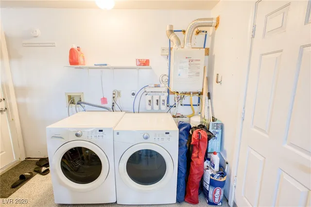 $305,000 | 3095 South Quantana Way, Laughlin, NV 89029