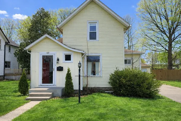 $185,000 | 169 North Kalamazoo Avenue, Vicksburg, MI 49097