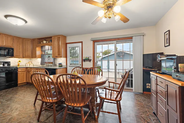 $309,000 | 2924 192nd Place, Lansing, IL 60438