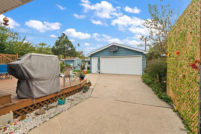 $309,000 | 2924 192nd Place, Lansing, IL 60438