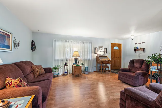 $309,000 | 2924 192nd Place, Lansing, IL 60438