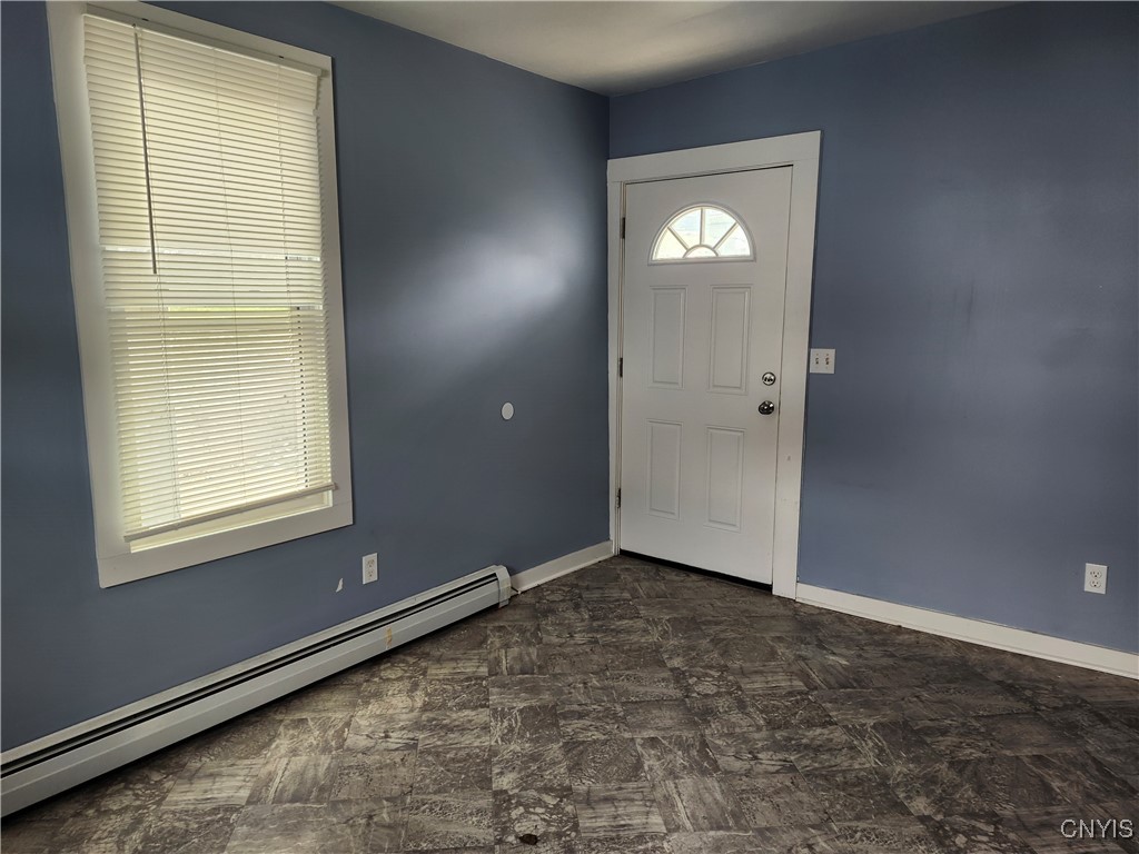 Undisclosed Address Syracuse, NY 13203 - Photo 6 of 31