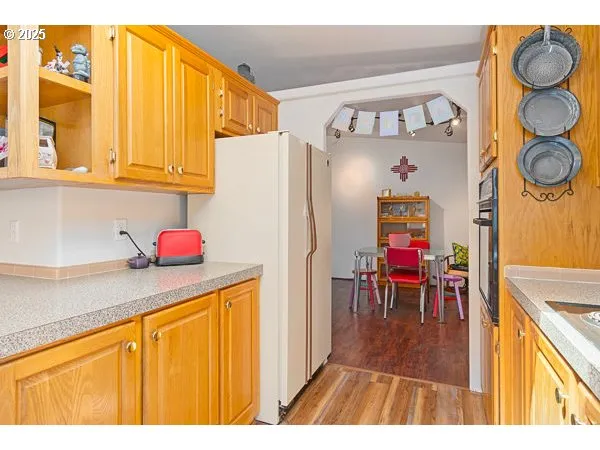 $140,000 | 310 Pitney Lane, Unit 40, Junction City, OR 97448