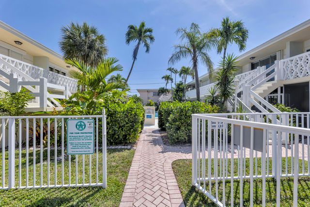$200,000 | 4630 Poinciana Street, Unit 2E, Lauderdale-by-the-Sea, FL 33308
