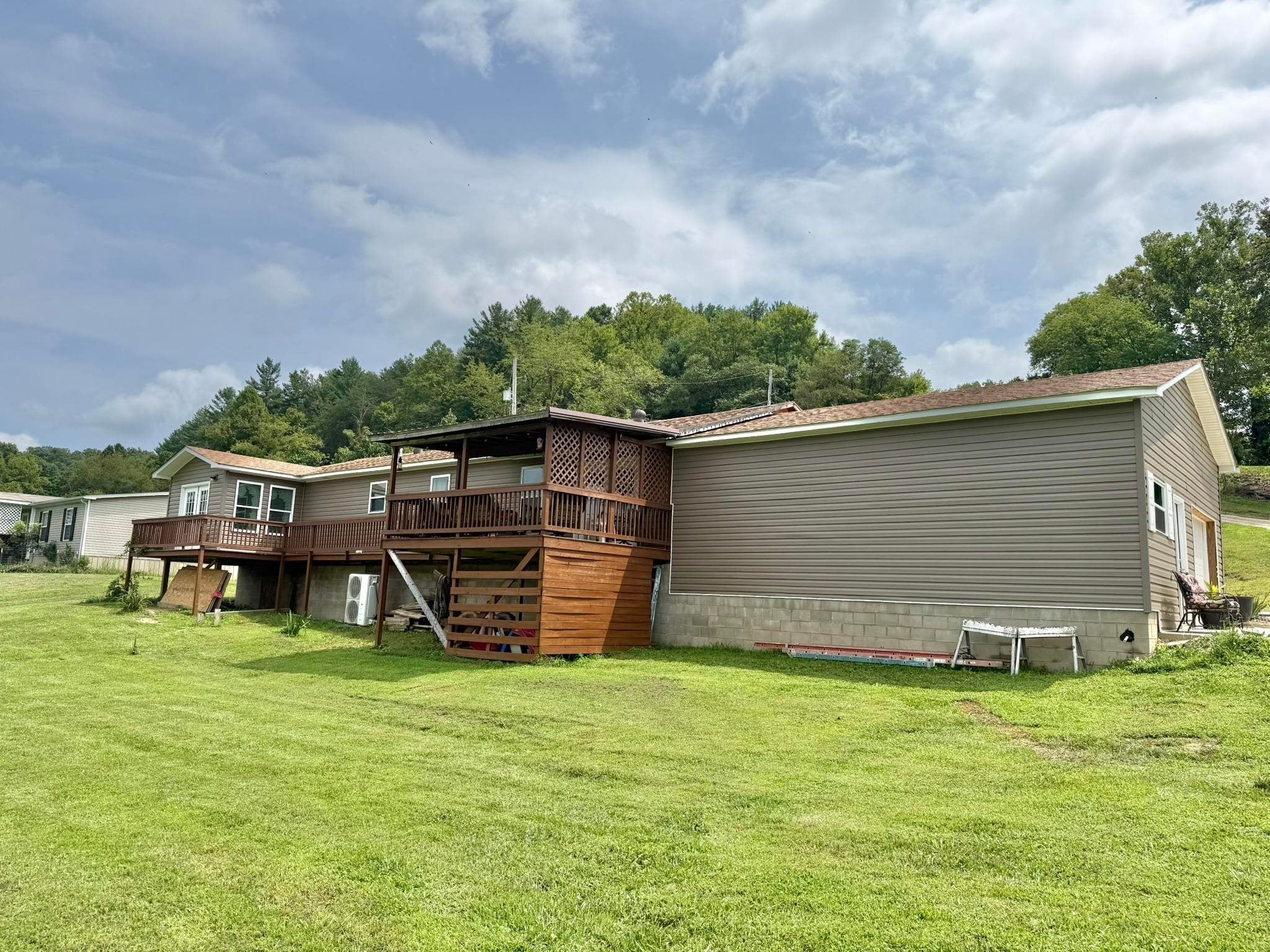 9529 Grandview Lake Road Ashland, KY 41102 - Photo 26 of 37 Gallery Image 26