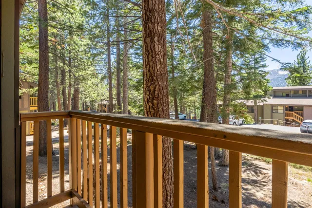 $599,000 | 152 Viewpoint Road, Unit 115, Mammoth Lakes, CA 93546