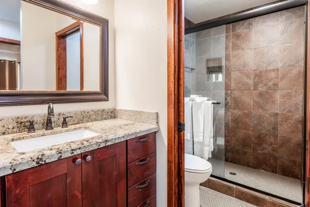 $599,000 | 152 Viewpoint Road, Unit 115, Mammoth Lakes, CA 93546