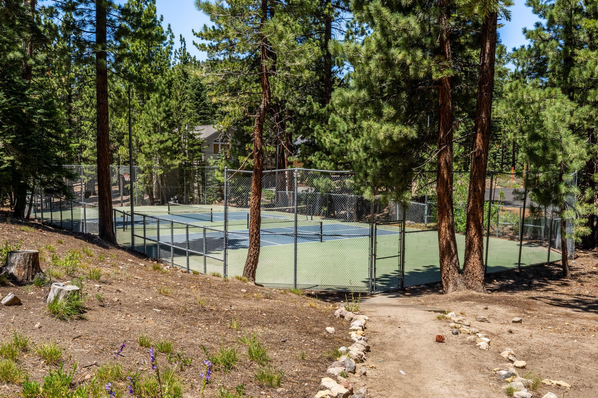 152 Viewpoint Road, Unit 115 Mammoth Lakes, CA 93546 - Photo 37 of 45 a view of street along with trees