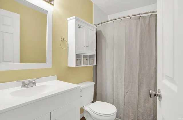 $335,000 | 857 Meadowlands Drive, Ellettsville, IN 47429