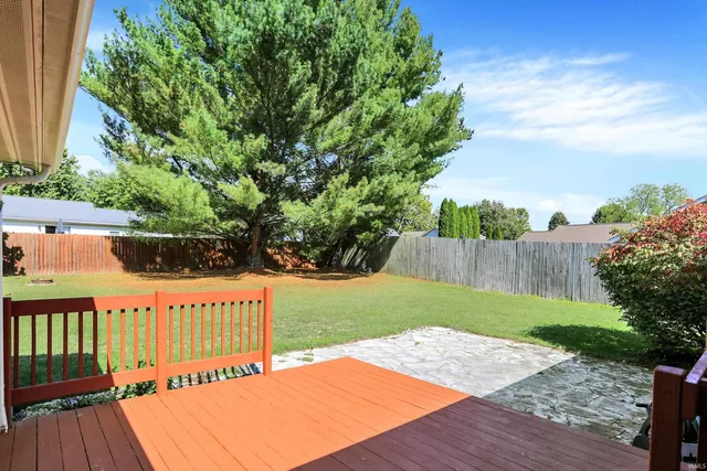 $335,000 | 857 Meadowlands Drive, Ellettsville, IN 47429