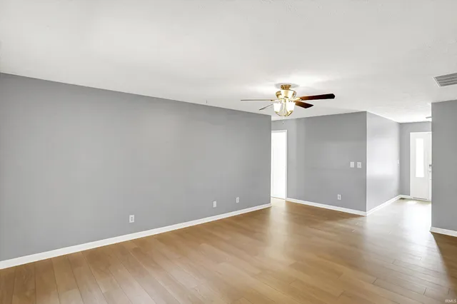 $335,000 | 857 Meadowlands Drive, Ellettsville, IN 47429