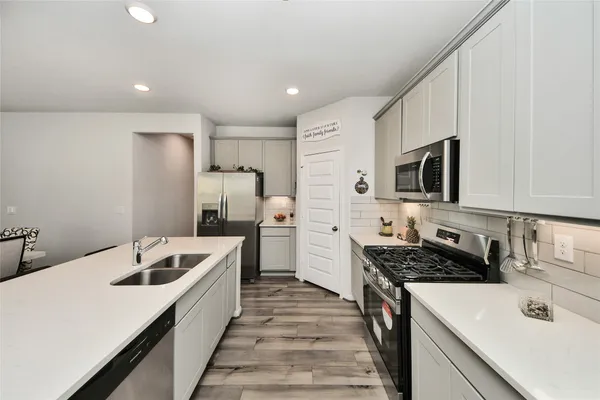 $2,400 | 8449 Sweet Cherry Lane, Magnolia, TX 77354