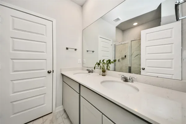 $2,400 | 8449 Sweet Cherry Lane, Magnolia, TX 77354