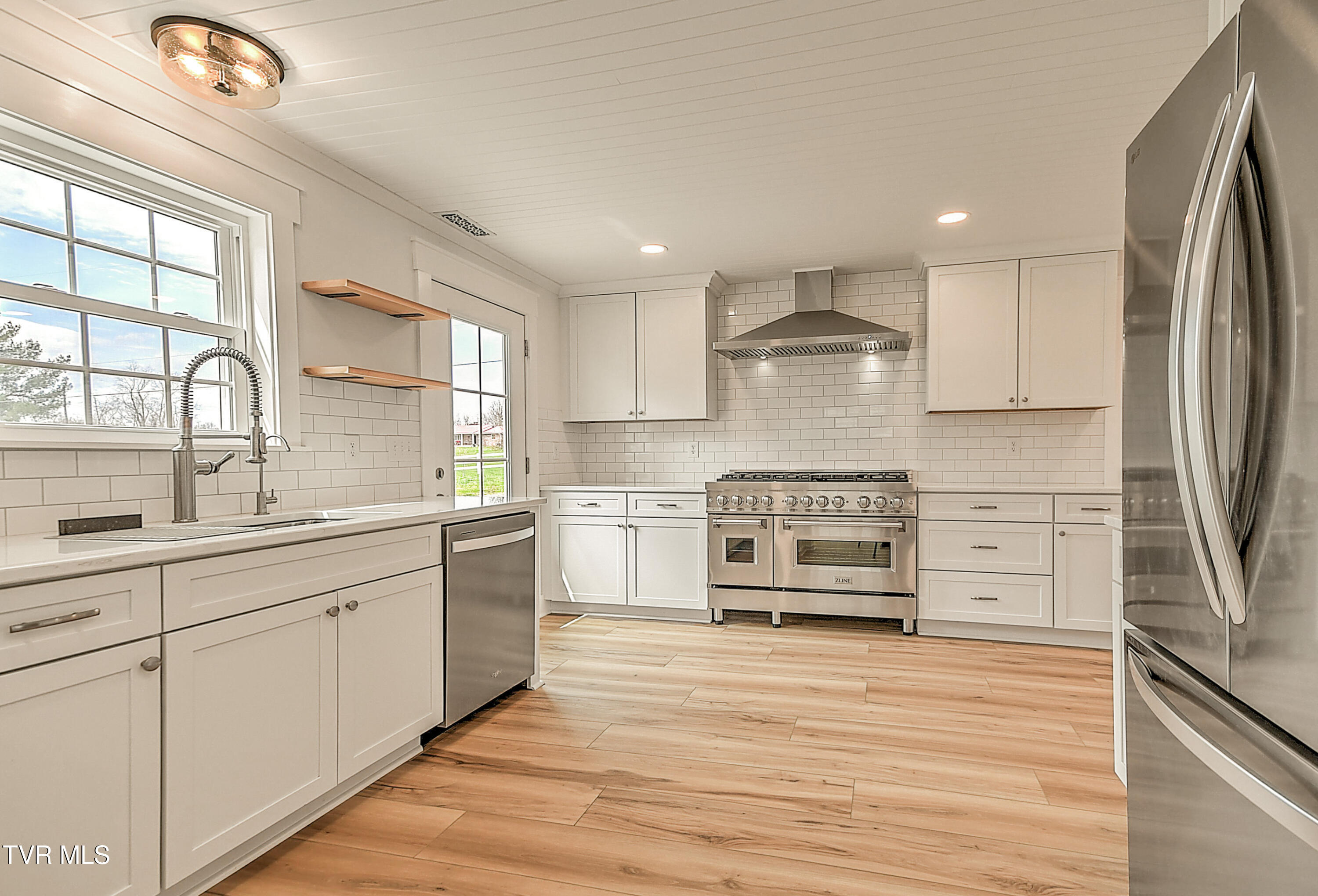 19265 Cleveland Road Abingdon, VA 24211 - Photo 8 of 34 29365 Cleveland MS-19