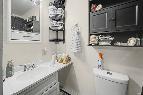 $319,900 | 1802 West Monroe Street, Kokomo, IN 46901