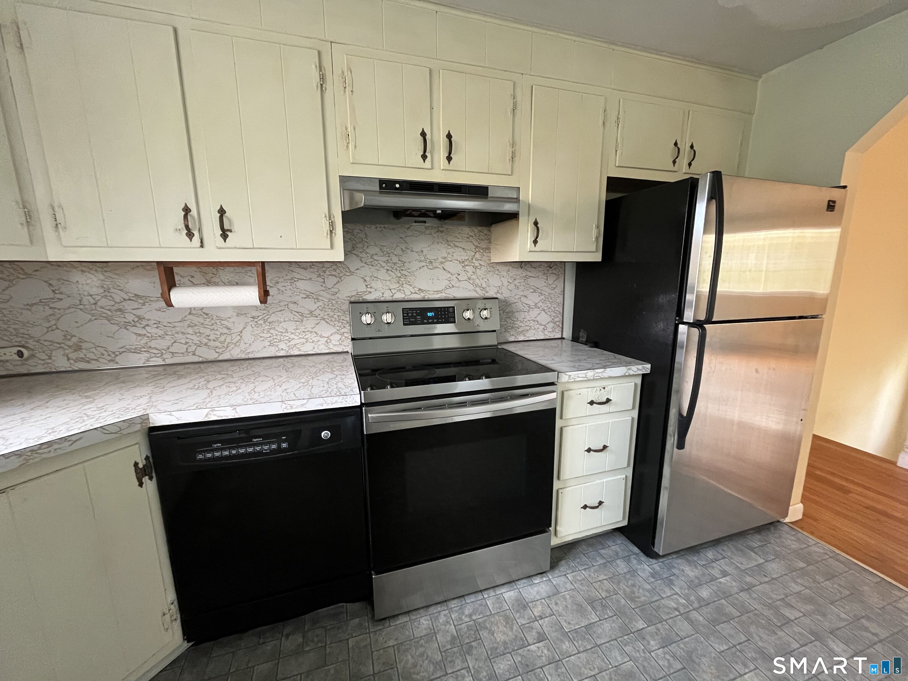 46 Sima Road Haddam, CT 06441 - Photo 12 of 34 Gallery Image 12