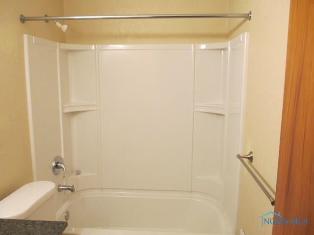 4111 Garrison Road Toledo, OH 43613 - Photo 8 of 16 Gallery Image 8