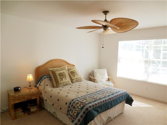 762 Southwest Balmoral Trace Stuart, FL 34997 - Photo 18 of 24 Gallery Image 18