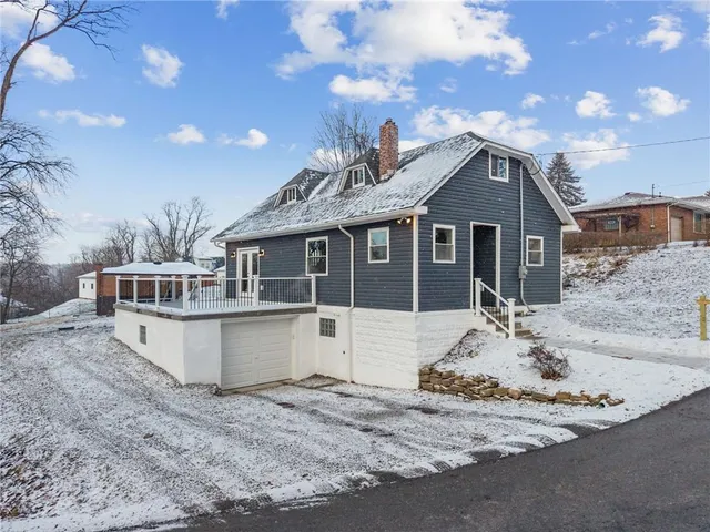 $345,000 | 1095 Francis Boulevard, New Kensington, PA 15068