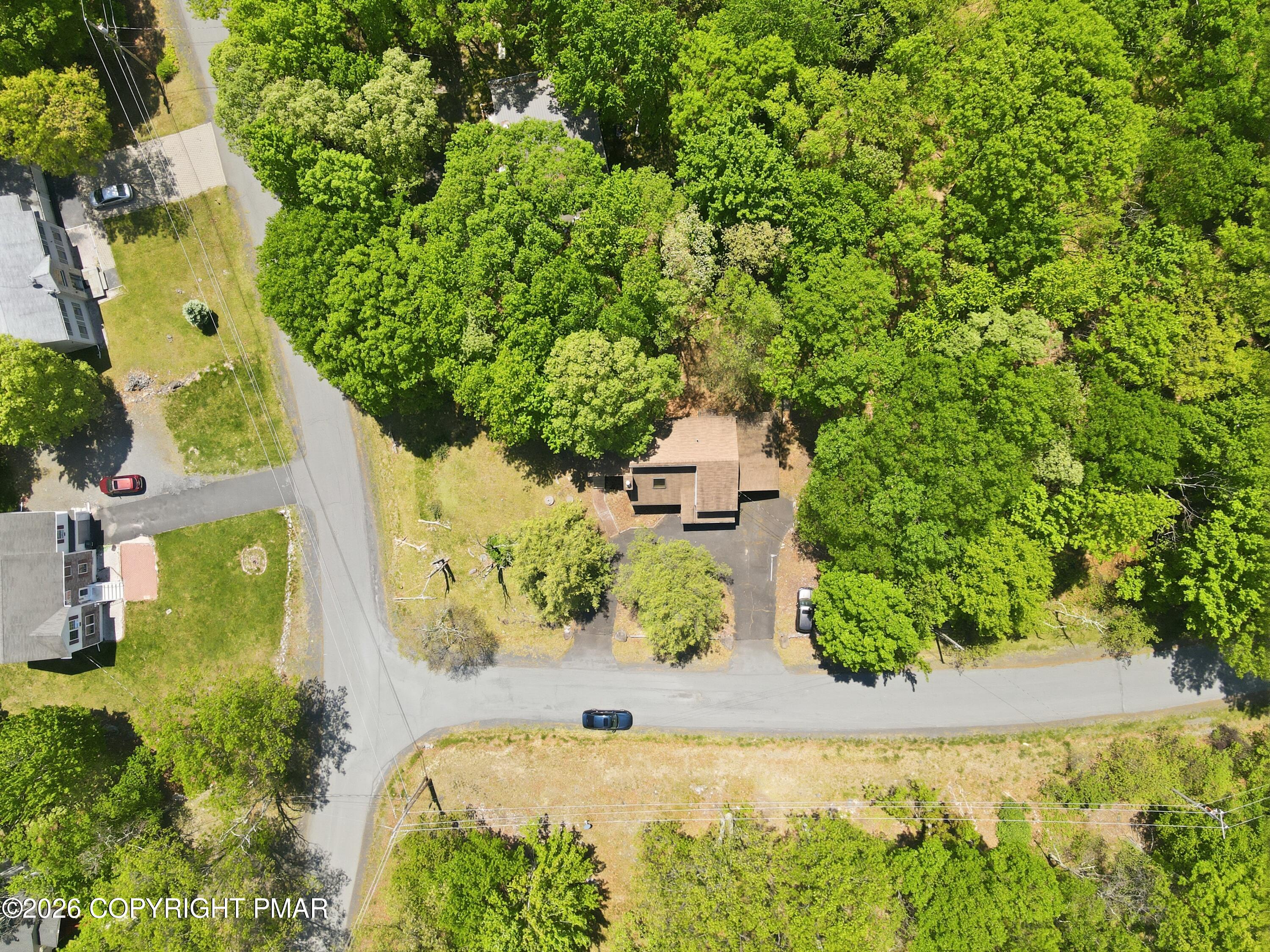 107 Morris Place Bushkill, PA 18324 - Photo 47 of 52 Aerial View