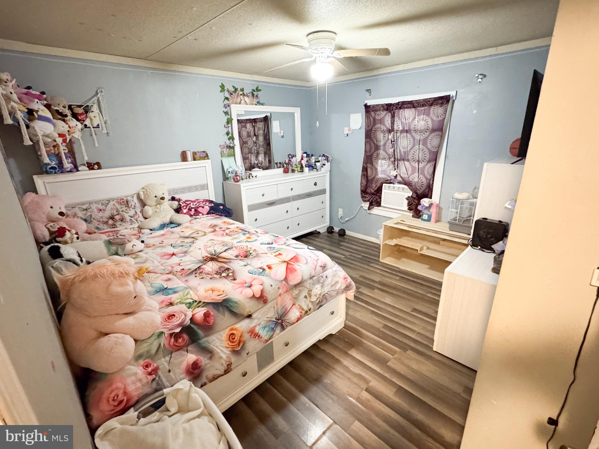 4512 Woodpecker Road Seaford, DE 19973 - Photo 14 of 32 Cozy pastel retreat for sweet dreams.
