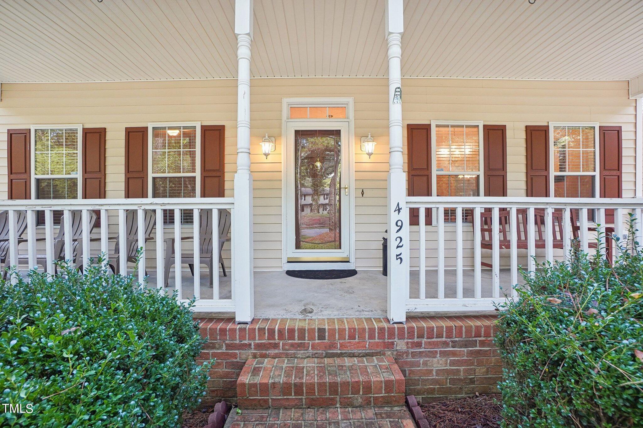 4925 Mial Plantation Road Raleigh, NC 27610 - Photo 4 of 34 Mial Plantation Rd-004