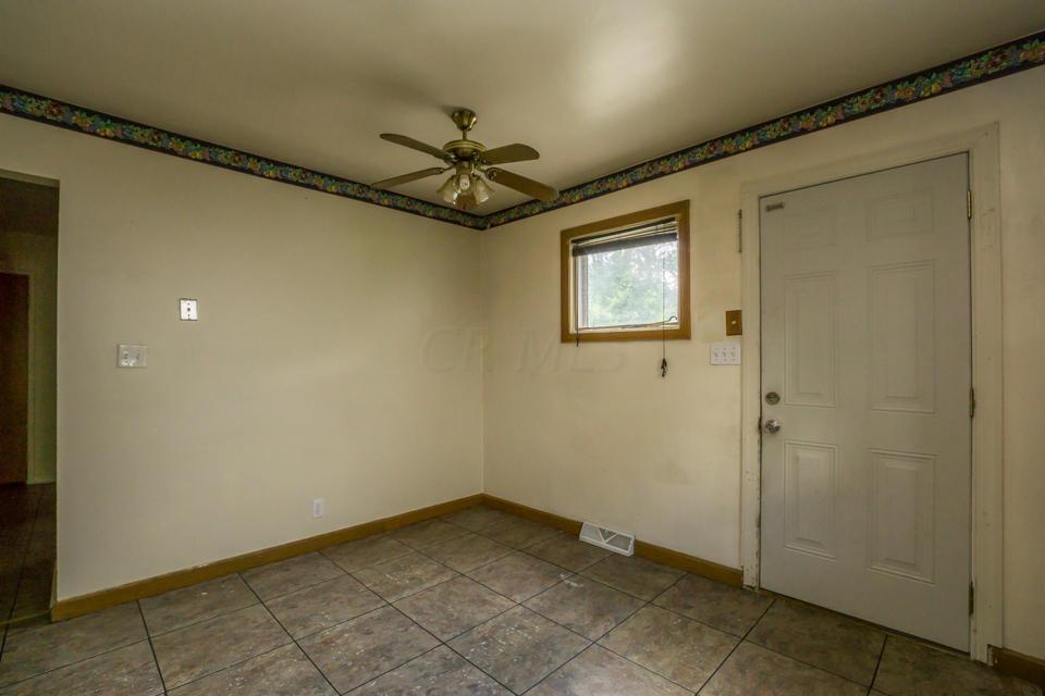 253 South Ashburton Road Columbus, OH 43213 - Photo 17 of 36