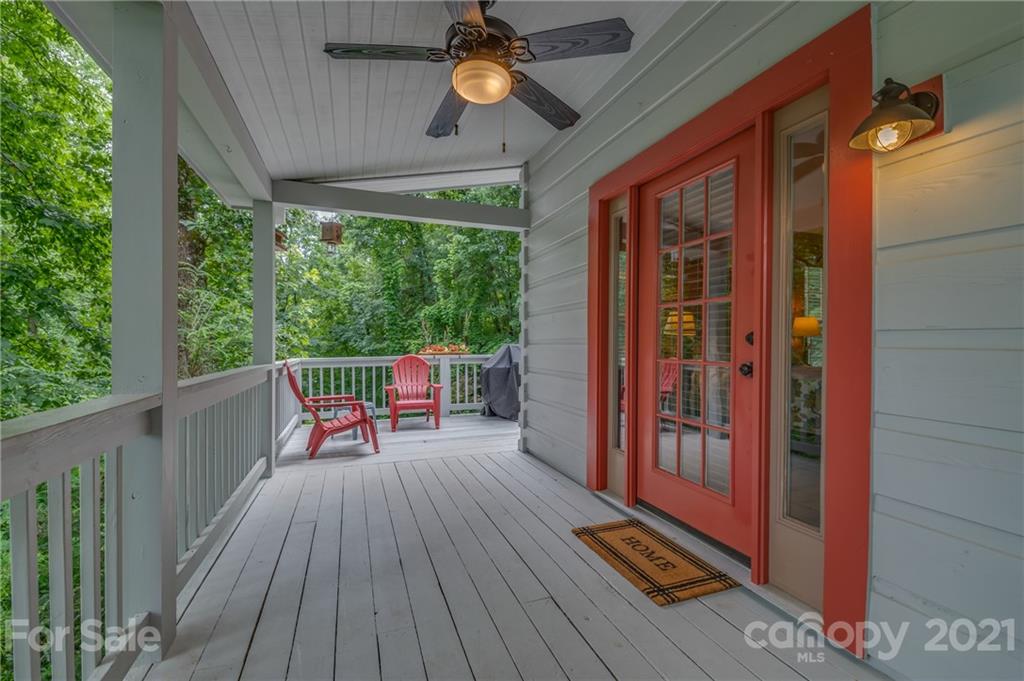 242 Reedy Ridge Road Hendersonville, NC 28792 - Photo 14 of 48 Gallery Image 14