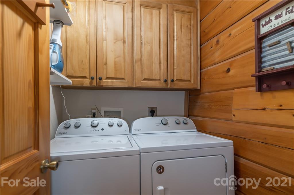 242 Reedy Ridge Road Hendersonville, NC 28792 - Photo 20 of 48 Gallery Image 20