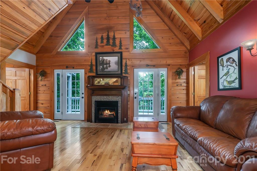 242 Reedy Ridge Road Hendersonville, NC 28792 - Photo 22 of 48 Gallery Image 22