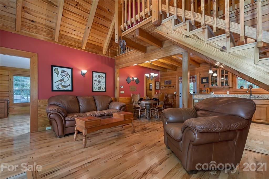 242 Reedy Ridge Road Hendersonville, NC 28792 - Photo 24 of 48 Gallery Image 24