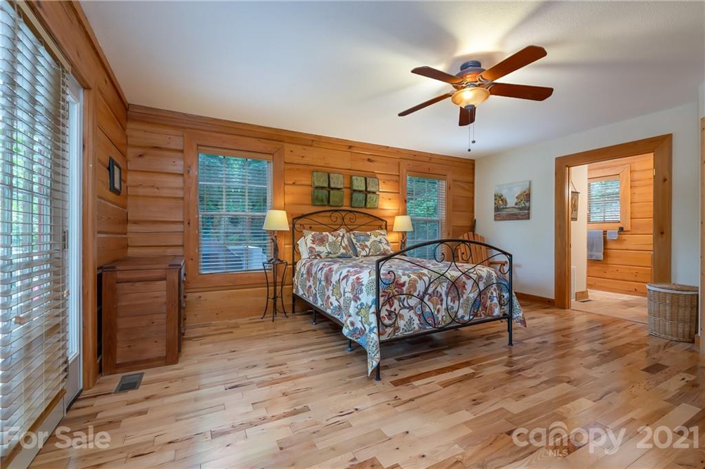 242 Reedy Ridge Road Hendersonville, NC 28792 - Photo 30 of 48 Gallery Image 30