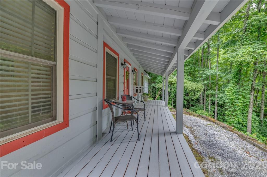 242 Reedy Ridge Road Hendersonville, NC 28792 - Photo 40 of 48 Gallery Image 40