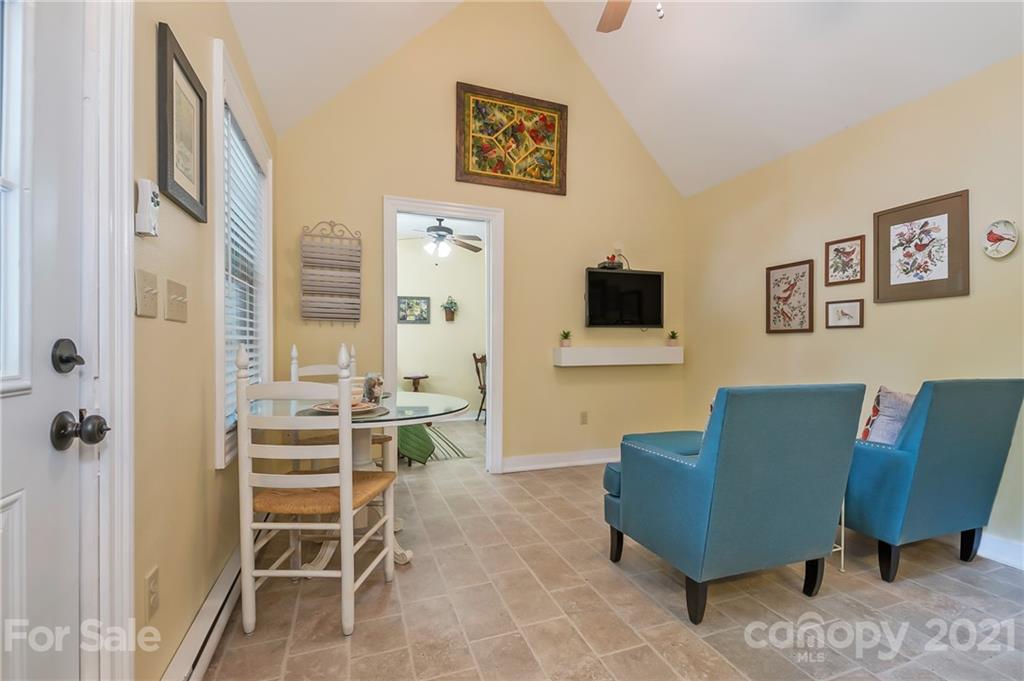 242 Reedy Ridge Road Hendersonville, NC 28792 - Photo 43 of 48 Gallery Image 43
