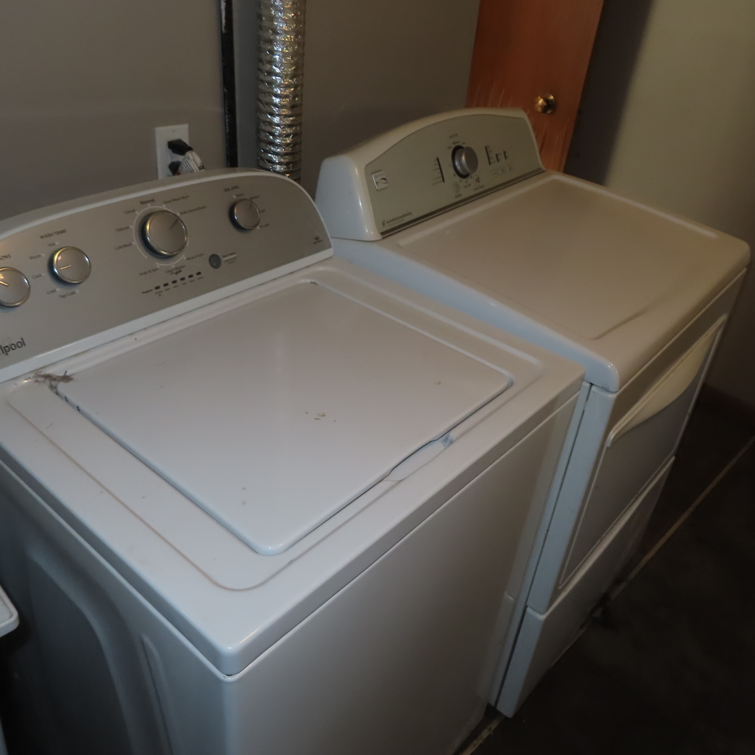 8316 Coral Drive Norridge, IL 60706 - Photo 28 of 42 a close up of a sink