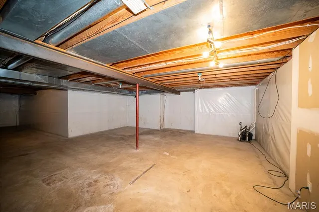 $475,000 | 5200 Chapel Hill Road, Sullivan, MO 63080