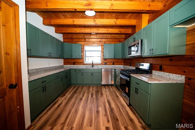 $475,000 | 5200 Chapel Hill Road, Sullivan, MO 63080