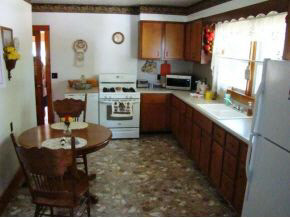 1378 North Corwin Road Bloomfield, IN 47424 - Photo 7 of 16