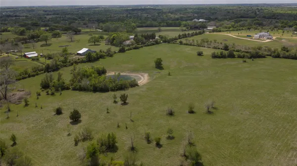 $499,200 | 1 Dairy Farm Road, Chappell Hill, TX 77426